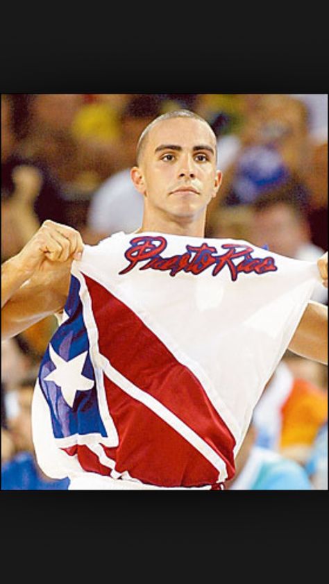 Carlos Arroyo Puerto Rican People, Puerto Rico Island, Puerto Rico Pictures, Puerto Rico Food, Puerto Rico History, Puerto Rican Pride, Puerto Rican Culture, Kobe Bryant Wallpaper, Puerto Rico Flag