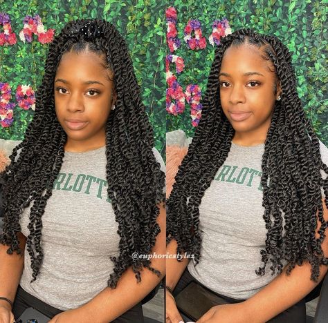 Freetress Braiding Hair, Wigs Braids, Protective Style Braids, Twists Hairstyles, Black Hair Video, Finger Wave Hair, Passion Twists, Short Box Braids Hairstyles, Walk With God