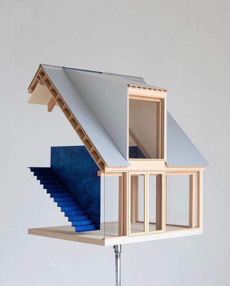 Arch Freaks on Instagram: "Via @jespersen_noedtvedt  Case study model exploring ideas of rational construction methods with pre-manufactured roof elements in wood, in this case in an extension of a traditional Danish farmhouse. The construction is dimensioned according to available sizes of 3-layer panels, and all joints between the elements occur on the backside of the frame construction, ensuring precise construction with significant tolerances. The assembly method is inspired by the way inexpensive industrial halls are constructed with steel frames and pre-manufactured roof and facade cassettes, but is adapted to a more tactile timber construction. Part of ongoing investigations supported by @statenskunstfond and @dreyersfond. Built on @statensvaerksteder" Danish Farmhouse, Timber Frame Construction Detail, Steel Facade, Construction Details Architecture, Maquette Architecture, Structural Model, Site Model, Architecture Drawing Sketchbooks, Timber Architecture