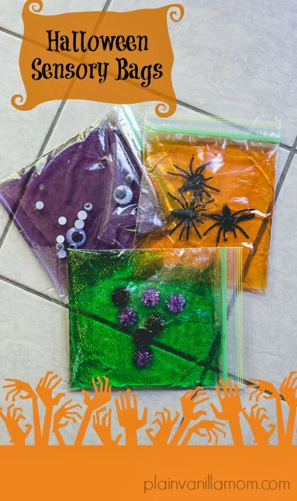 Halloween Sensory Bags, Halloween Infantil, Sensory Bag, Halloween Sensory, October Activities, Sensory Bags, Sensory Ideas, Halloween Preschool, Daycare Crafts