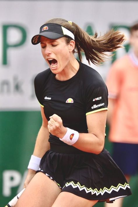 Johanna Konta, Ladies Tennis, Professional Tennis Players, Nurse Quotes, Tennis Player, Anne Hathaway, Tennis Players, Sports Women, Tennis