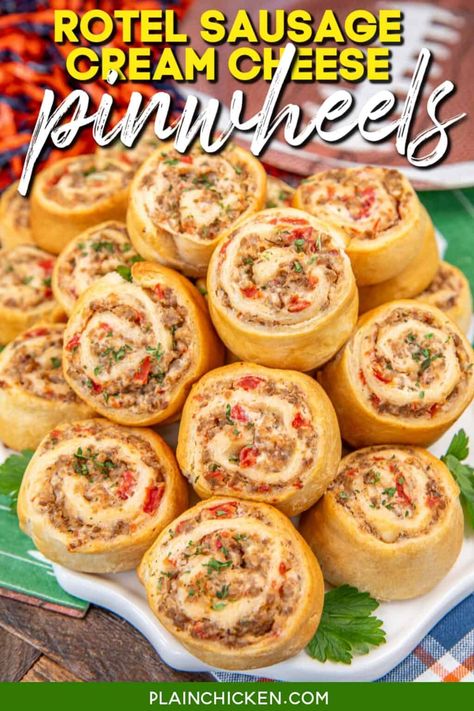 Sausage Pinwheels, Sausage Cream Cheese, Dinner 2023, Savory Dips, Cream Cheese Pinwheels, Cheese Pinwheels, Pinwheel Appetizers, Crescent Recipes, Rotel Tomatoes