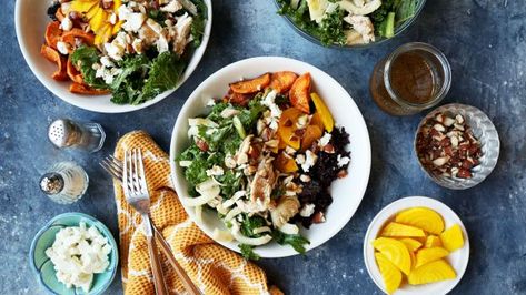 Hearty Bowls, Chicken Fennel, Grilled Peach Salad, Peach Salad, Poached Chicken, Grilled Peaches, Salad Ingredients, Bowls Recipe, 4 Life