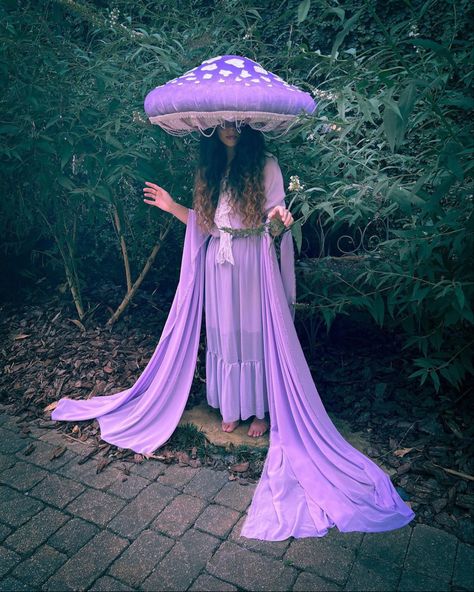 Mushroom Hat Purple, Mushroom Lady Cosplay, Mushroom Fairy Costume Dress, Purple Fairy Cosplay, Purple Mushroom Fairy Costume, Mushroom Queen Costume, Mushroom Lady Costume, Mushroom People Costume, Purple Mushroom Hat