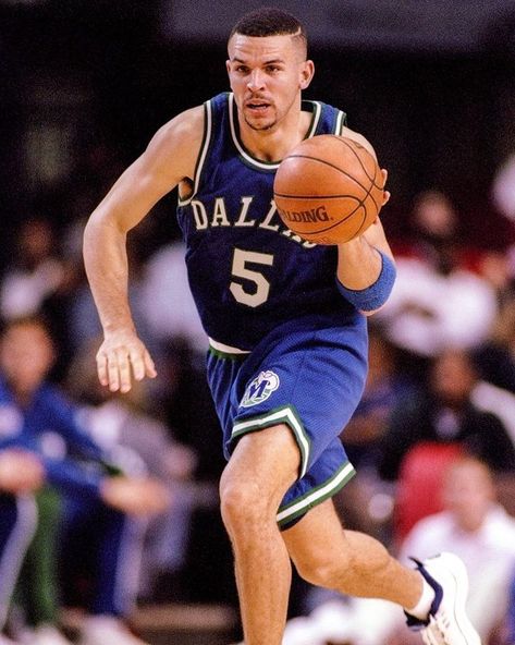 1995 | Jason Kidd Nba Haircuts, Nba Superstars, Best Nba Players, Jason Williams, Sporting Legends, Haircut Images, Jason Kidd, Basketball Highlights, School Basketball