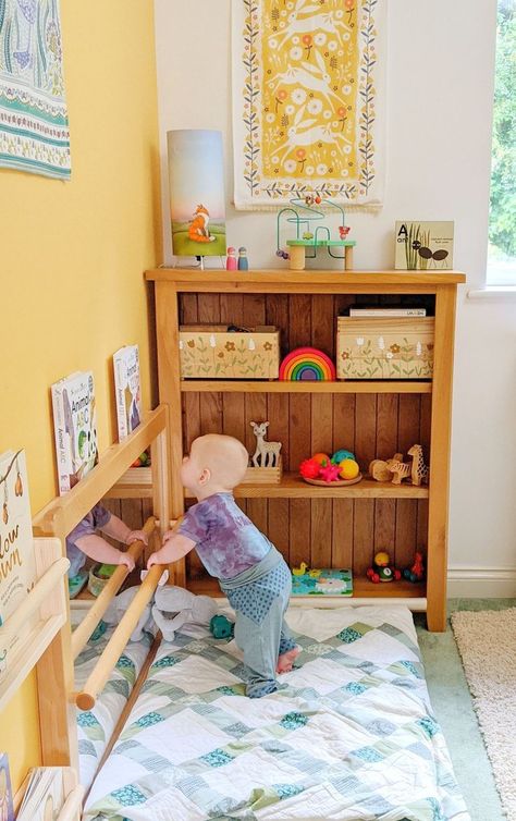 Waldorf Infant Classroom, Childcare Aesthetic, Infant Playroom, Animal Inspired Nursery, Montessori Newborn, Montessori Toddler Rooms, Infant Room Daycare, Montessori Infant Room, Maluchy Montessori