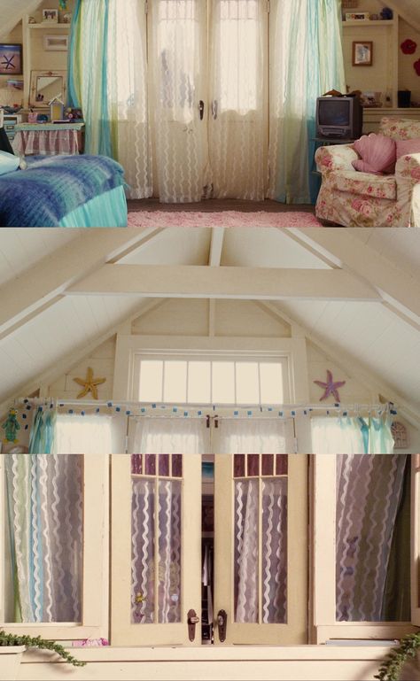 Beach 80s Aesthetic, Aquamarine Room Aesthetic, Aquamarine Bedroom Ideas, Aquamarine 2006 Aesthetic, Aquamarine Room Ideas Bedrooms, H2o Room Aesthetic, H20 Bedroom, Aquamarine Bedroom, Aquamarine Room