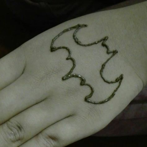 B Creates’s Instagram photo: “#mendhi #henna #dc #marvel #ninjaturtles #name #boys” Boys Henna Designs, Boy Henna Designs, Boys Henna, Boy Henna, Henna For Boys, Henna Men, Henna Easy, Simple Henna Designs Hand, Cute Henna Tattoos