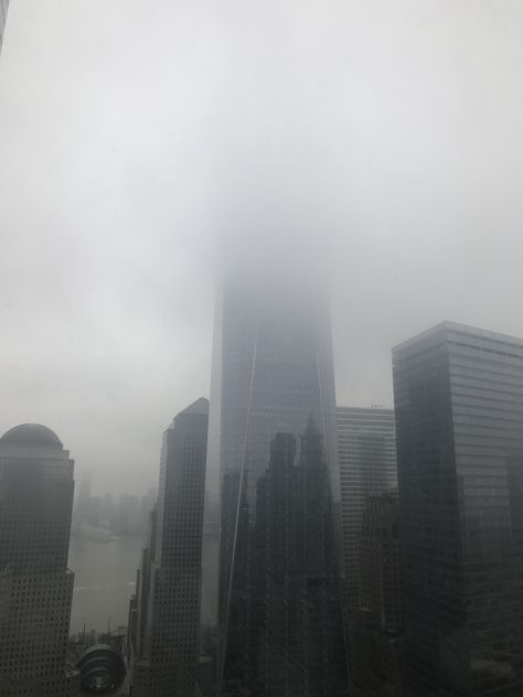 freedom tower, cloudy day, clouds, NYC, big apple, aesthetic, gloomy, spring Gloomy Nyc Aesthetic, Gloomy New York, Cloudy Day Aesthetic, Cloudy City, Fog Aesthetic, Gloomy Aesthetic, Diaries Aesthetic, Nyc Office, Apple Aesthetic