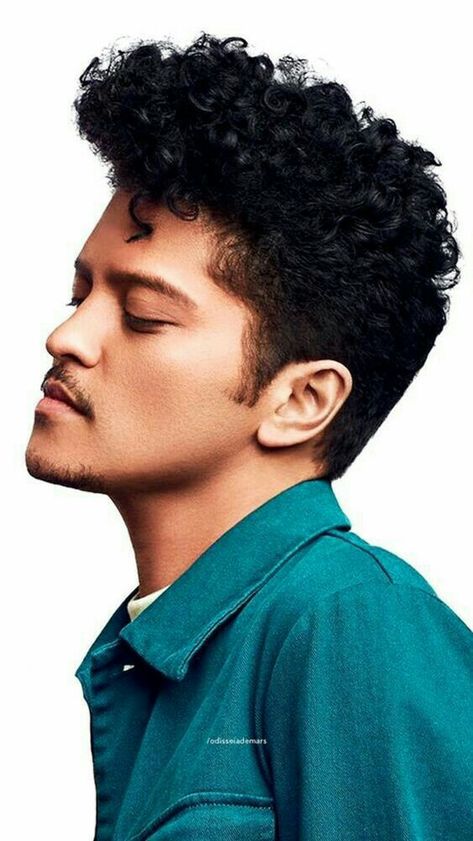 Bruno Mars Please Me Bruno Mars with moustache Bruno Mars Lock Screen Bruno Mars wallpapers Bruno Mars Hair, Bruno Mars Album, Unorthodox Jukebox, Mars Wallpaper, Bruno Mars Concert, Prince Royce, Celebrity Travel, Bruno Mars, Men's Style