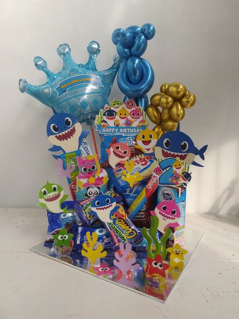 Tower Snack Birthday, Bucket Buah, Parcel Snack, Snack Tart, Hampers Snack, Ide Hampers, Shark Snacks, Snack Tower, Snack Bucket