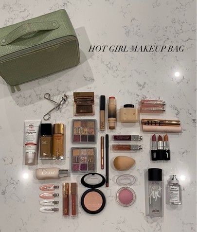 On The Go Makeup Bag, That Girl Makeup Products, That Girl Essentials, What’s In My Makeup Bag, Clean Girl Products, It Girl Products, Clean Girl Makeup Products, Pretty Makeup Products, Makeup Collection Aesthetic