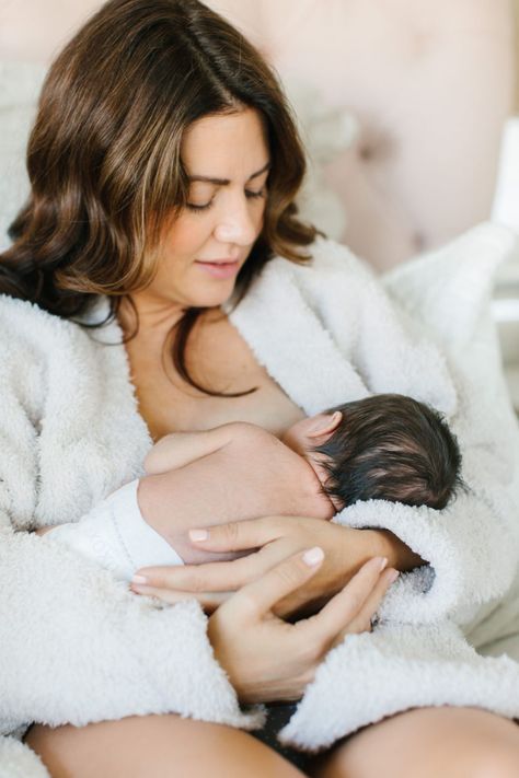 Jillian Harris Breastfeeding Update Fenugreek Supplement, Food For Sleep, Love It Or List It, Breastfeeding Foods, Mom Encouragement, Calcium Supplements, Jillian Harris, Pineapple Smoothie, Nursing Tips