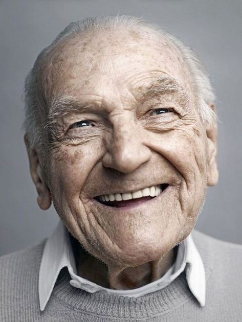 What 100 Years Look Like -  Portraits of centenarians                       close-up portraits in Jahrhundertmensch, a new series by German photographer Karsten Thormaehlen Old Age Makeup, Eyes Wide Open, Older Man, Old Faces, Elderly People, Old Age, Old People, People Of The World, Just Smile