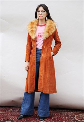 VINTAGE FAUX FUR SUEDE COAT 70s Fur Coat, Fur Coat Outfit Casual, Mode Coachella, 60s Coat, Vintage Fur Coat, 70s Jacket, 60s 70s Fashion, 60s And 70s Fashion, 70s Inspired Fashion