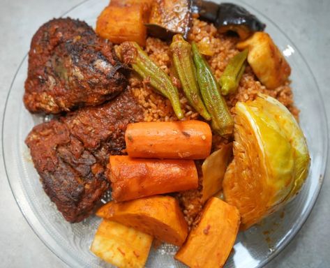 Thieboudienne (Senegalese Jollof) Senegalese Food Recipes, Senegalese Food, Rice And Fish, Carrot Curry, Food From Different Countries, Small Cabbage, Meat Pasta, Jollof Rice, National Dish