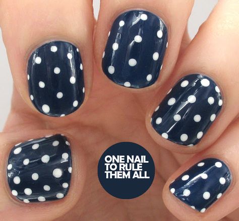 Navy Polka Dots Nail Art Summer Beach, Most Popular Nail Designs, Polka Dots Nails, Navy Blue Nail Designs, Nail Designs Summer Beach, Diy Nails Easy, Dot Nails, Dot Nail Art, Polka Dot Nails