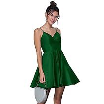 Strap Prom Dress, Satin Homecoming Dresses, Alyce Paris Prom Dresses, Confirmation Dresses, Homecoming Dresses For Teens, Green Satin Dress, Short Satin, Satin Homecoming Dress, Prom Dresses With Pockets