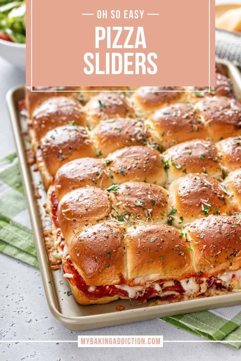 Pizza Sliders make it easy to have pizza night any night of the week! These simple Hawaiian roll sliders can be made with your family’s favorite pizza toppings for a meal that will put a smile on everyone’s face. Pizza Sandwich Sliders, Kinds Hawaiian Sliders, Sliders Recipes Hawaiian Rolls Pizza, Pizza On Hawaiian Rolls, Hawian Roll Pizza Sliders, Pizza Burger Sliders, Hawaiian Sweet Roll Pizza Sliders, Sloppy Joe Sliders Recipes, Kings Hawaiian Sliders Vegetarian