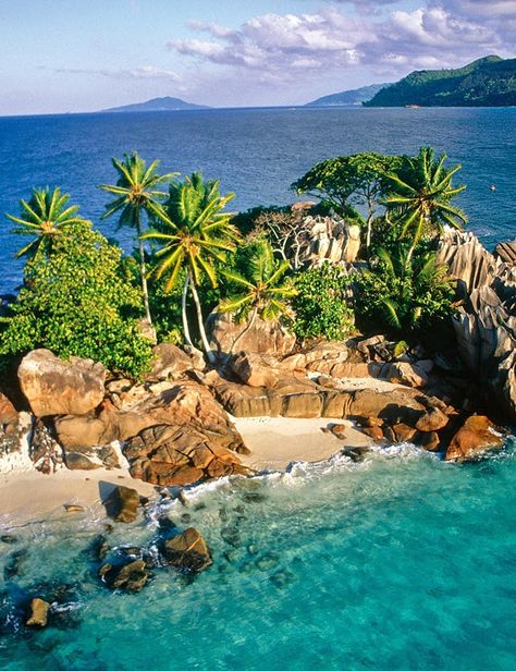 SEYCHELLES, INDIAN OCEAN-10 Most Beautiful Island Countries in the World Living On A Deserted Island, Honeymoon Seychelles, Seychelles Africa, Seychelles Islands, Deserted Island, St Barts, Secluded Beach, St Pierre, Desert Island