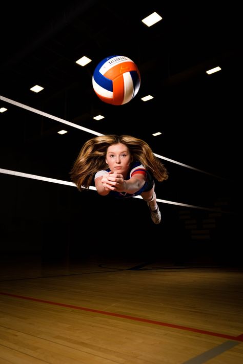 Volleyball Team Photos, Volleyball Team Pictures, Sports Photoshoot, Volleyball Photography, Volleyball Posters, Volleyball Senior Pictures, Volleyball Photos, Volleyball Poses, Best Poses