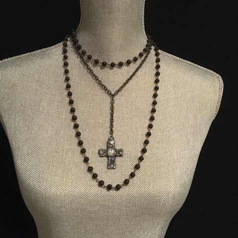 "❤️❤️❤️  20% off and Free Shipping ❤️❤️❤️ Layered cross necklace set available in black, gray or white rosary chain.  Unique gothic cross pendant has a gunmetal finish with a large crystal stone.  Shortest length is 16\" - extends to 19\" with extender chain Materials:  agate, lava bead, copper, Gunmetal plated steel This is a great mixture of texture and color with a boho or medieval look.  - Mindful, spiritual and trendy jewelry for women - Beautifully packaged in a complimentary brocade silk White Rosary, Layered Cross Necklace, Rosary Chain Necklace, Rustic Cross, Gothic Cross, Silk Jewelry, Lava Beads, Layered Necklace Set, Heart Choker