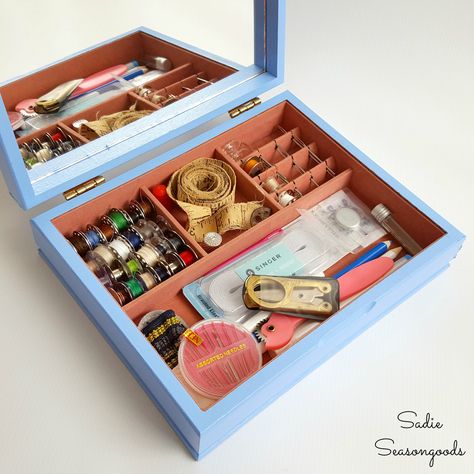 Jewelry Armoire Diy, Sewing Kit Box, Flatware Box, Mens Valet, Vintage Sewing Box, Mens Jewelry Box, Leather Jewelry Diy, Jewelry Box Diy, Helpful Things