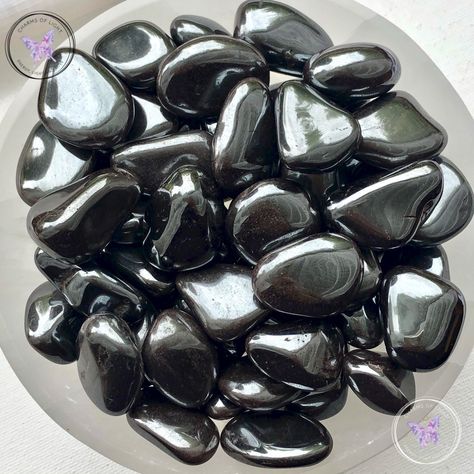 Hematite Healing Properties | Haematite Healing Properties | Hematite Meaning | Benefits Of Hematite | Metaphysical Properties Of Hematite | Charms Of Light - Healing Hematite Meaning, Light Healing, Aries And Aquarius, Hematite Jewelry, Base Chakra, Hematite Crystal, Zodiac Stones, Hematite Necklace, Chakra Healing Crystals