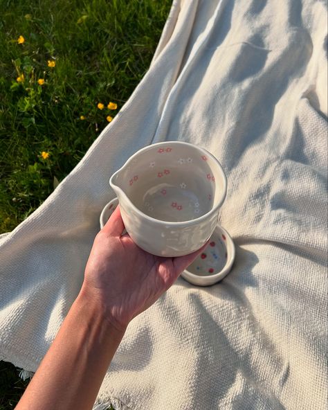 the cutest handmade matcha bowls for my matcha lovers will be available in three different patterns on sunday, june 9th at 1pm (swedish time) 🍵🍓🫐 Matcha Bowl Ceramics, Matcha Ceramic, Dish Ideas, Matcha Bowl, Summer Inspo, Matcha Tea, Coffee Coffee, Trinket Dish, Trinket Dishes