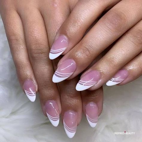 Short Oval French Tip Nails With Design, Oval Shape French Tip Nails, Oval Shaped French Tip Nails, French Nails Oval, Cute French Tip Nails, Classic Nail Designs, French Manicure Nail Designs, Girls Nail Designs, Nails Oval