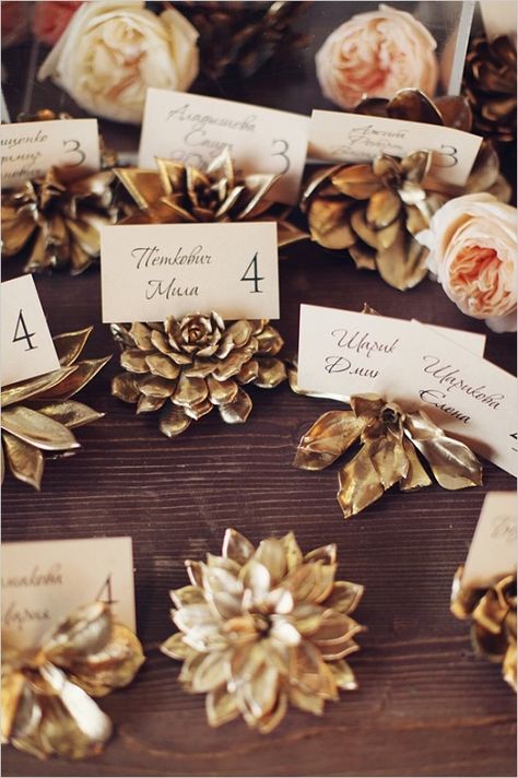 gold painted succulent escort card holders 2015 Wedding Trends, Boda Diy, Russian Wedding, Cards Holder, Christmas Place, Fall Tablescapes, Wedding Crafts, Wedding Place, Wedding Places