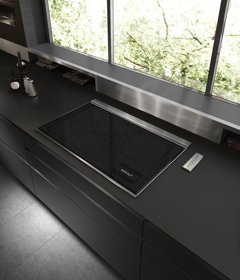 Cooktop Ideas Kitchen, Induction Cooktop Kitchen, Best Countertop Material, Tech Kitchen, Ultra Modern Kitchen, Kitchen Tech, Induction Range, Induction Stove, Kitchen Black