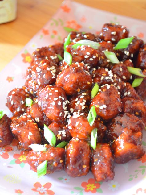 Korean Style Chicken Popcorn Korean Style Chicken, Chicken Popcorn, Gluten Free Chili, Korean Fried Chicken, Spicy Dishes, Toasted Sesame Seeds, Frozen Chicken, So Creative, Rice Vinegar