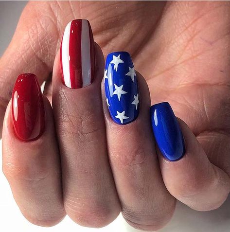 American Flag Nails, 4th Of July Nail, Patriotic Nails Design, Short Coffin Nails Designs, Flag Nails, Patriotic Designs, Patriotic Nails, Usa Nails, Fourth Of July Nails