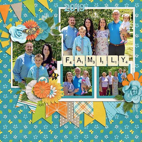 Scrapbook Page Layouts Templates, Birthday Scrapbook Pages, Family Scrapbook Layouts, Summer Scrapbook Layouts, Family Layout, Friend Scrapbook, Christmas Scrapbook Pages, Anniversary Scrapbook, Scrapbook Design Layout