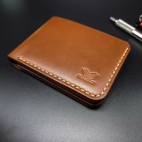 Bellicose Leather Company's full grain leather Classic bifold wallet. Brown w/Light tan thread. ✅ , , , #handmade #leatherwallet #bespoke #Bellicoseleather #walletsformen #wallet #madebyhand #menswallet Leather Company, Bifold Wallet, Light Tan, Wallet Men, Full Grain Leather, Leather Wallet, Bespoke, Grain, Thread