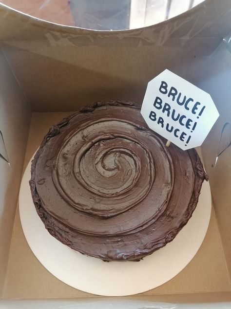 Bruce Cake, Cake Business, Party Ideas, Pastel, Cake