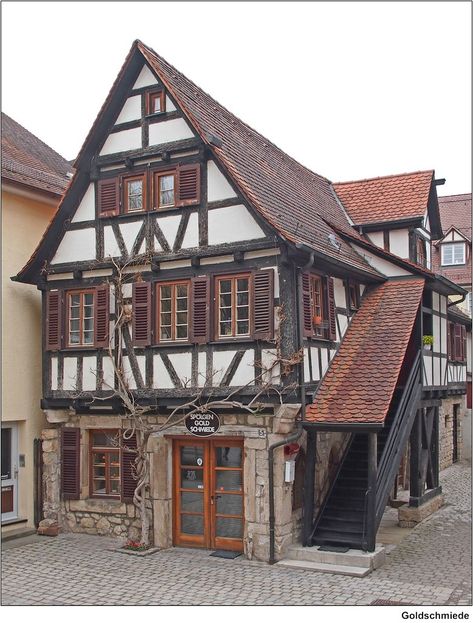 Goldschmiede Medieval Background, Medieval Reference, Scifi Environment, German Houses, German Architecture, Medieval Town, Gothic Architecture, City Buildings, House Designs Exterior