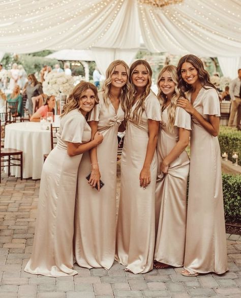 Beige Bridesmaid Dress Satin, Long Sleeve Bridesmaid Dress Beige, Champagne Brides Maids Dresses, Champagne Bridesmaid Dresses Sleeves, Champagne Wedding Theme Bridesmaid Dress, Wedding Shower Looks, Satin Sand Bridesmaid Dresses, Clean Bridesmaid Dresses, Gold Tan Bridesmaid Dresses