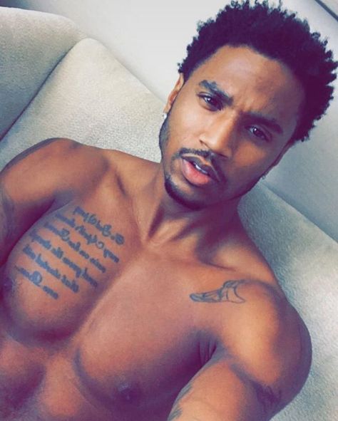 CrushOnYou// #alphablackmen #blackmen #alpha #guys #swag #dope #musclemen #hunk  #atlanta #miami #dmv #newyork #la #london #paris #hotmen #eyecandy  #abs  #mcm  #guyswithtattoos #beard #beardgang #boyfriend #sexyblackmen #distinct @alphablackmeninc Trey Songz Shirtless, Trey Songs, Chocolate Men, Trey Songz, G Eazy, Beard Gang, Inked Men, Male Artist, Big Sean