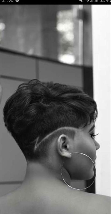 Hair tattoo is a shaving design which incorporated into women's undercut hairstyles. It is a great alternative to ink head tattoos and looks great with any hair length. Sleek coif with double sided undercut pixie 😍 #doublesidedundercutpixie #hairology https://youtu.be/UUhF9dAI7-Y Hair Tattoo Designs Women, Shave Designs, Hair Tattoo Designs, Poofy Hair, Short Hair Designs, Haircut Tip, Undercut Long Hair, Shaved Hair Designs, Short Hair Tomboy