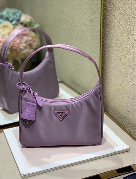 Prada Re Edition 2000, Louis Vuitton Hobo, Bottega Veneta The Pouch, Louis Vuitton Felicie Pochette, Louis Vuitton Felicie, Prada Re Edition, Louis Vuitton Gucci, Purple Bags, Nylon Fabric