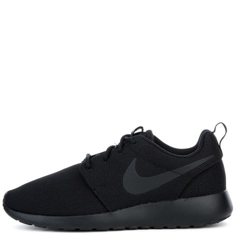 Nike W Nike Roshe One Black/grey Nike Shoes Huarache, Black Nike Sneakers, Sports Shoes Outfit, Zen Master, Nike Shoes Girls, Black Nike Shoes, Nike Shoes Outfits, Nike Shoes Cheap, Nike Basketball Shoes