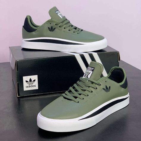 Trendy Mens Shoes, Online Sneaker Store, Buy Sneakers, Adidas Shoes Mens, Mens Slip On Shoes, Adidas Sneakers Mens, Nike Basketball Shoes, Hype Shoes, Mens Nike Shoes