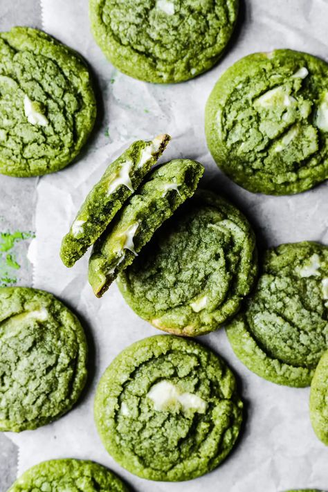 Matcha White Chocolate Cookies, Green Cookies, Cookies With White Chocolate Chips, Green Tea Cookies, Cookies With White Chocolate, Matcha White Chocolate, Matcha Cookies, Matcha Chocolate, Matcha Tea Powder