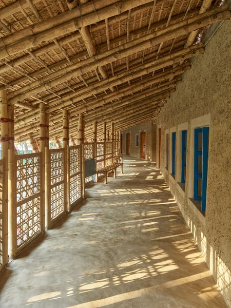 Anna Heringer Architecture, Bamboo Lashing, Thesis Architecture, Earthen Architecture, Earth Architecture, Green Community, Architecture Reference, Cob Building, Bamboo Roof