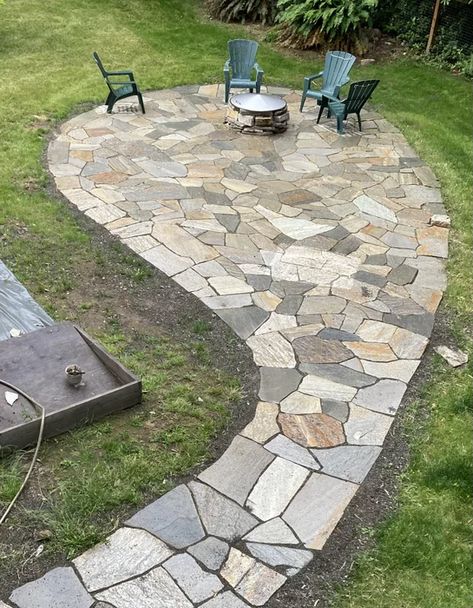 Flagstone Patio Design, Patio Aesthetic, Patio Ideas On A Budget, Flagstone Pathway, Flagstone Path, Stone Patio, Outdoor Patio Designs, Stone Fire Pit, Flagstone Patio