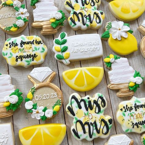 She Found Her Main Squeeze, Found Her Main Squeeze, Lemon Themed Bridal Shower, Bachelorette Cookies, Kitchen Bridal Shower, Theme Cookies, Bridal Shower Inspo, Yummy Sugar Cookies, Bridal Theme