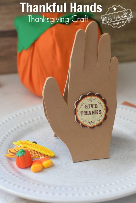 Giving Thanks Praying Hands Prayer Craft For Thanksgiving - A sweet hand print craft and table decoration for kids to make. www.kidfriendlythingstodo.com #Thanksgiving #hands #prayer #craft #table #decoration #kids #sundayschool #church #religious Thanksgiving Crafts For Church, Christian Thanksgiving Crafts, Craft For Thanksgiving, Thankful Crafts, Hands Craft, Prayer Crafts, Christian Thanksgiving, Thanksgiving Crafts Preschool, Thanksgiving Crafts Diy