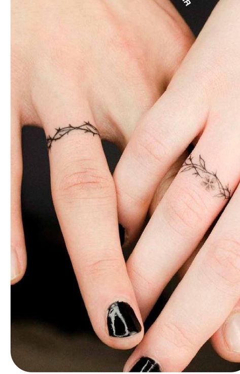 Ring Finger Tattoo Couple Marriage, Hand Ring Tattoo, Ring Tattoo Designs Wedding, Ring Tattoo Designs For Women, Ring Finger Tattoo For Women, Marriage Tattoos Ring Finger, Tattoo Rings Wedding, Finger Ring Tattoo, Couple Finger Tattoo Ideas